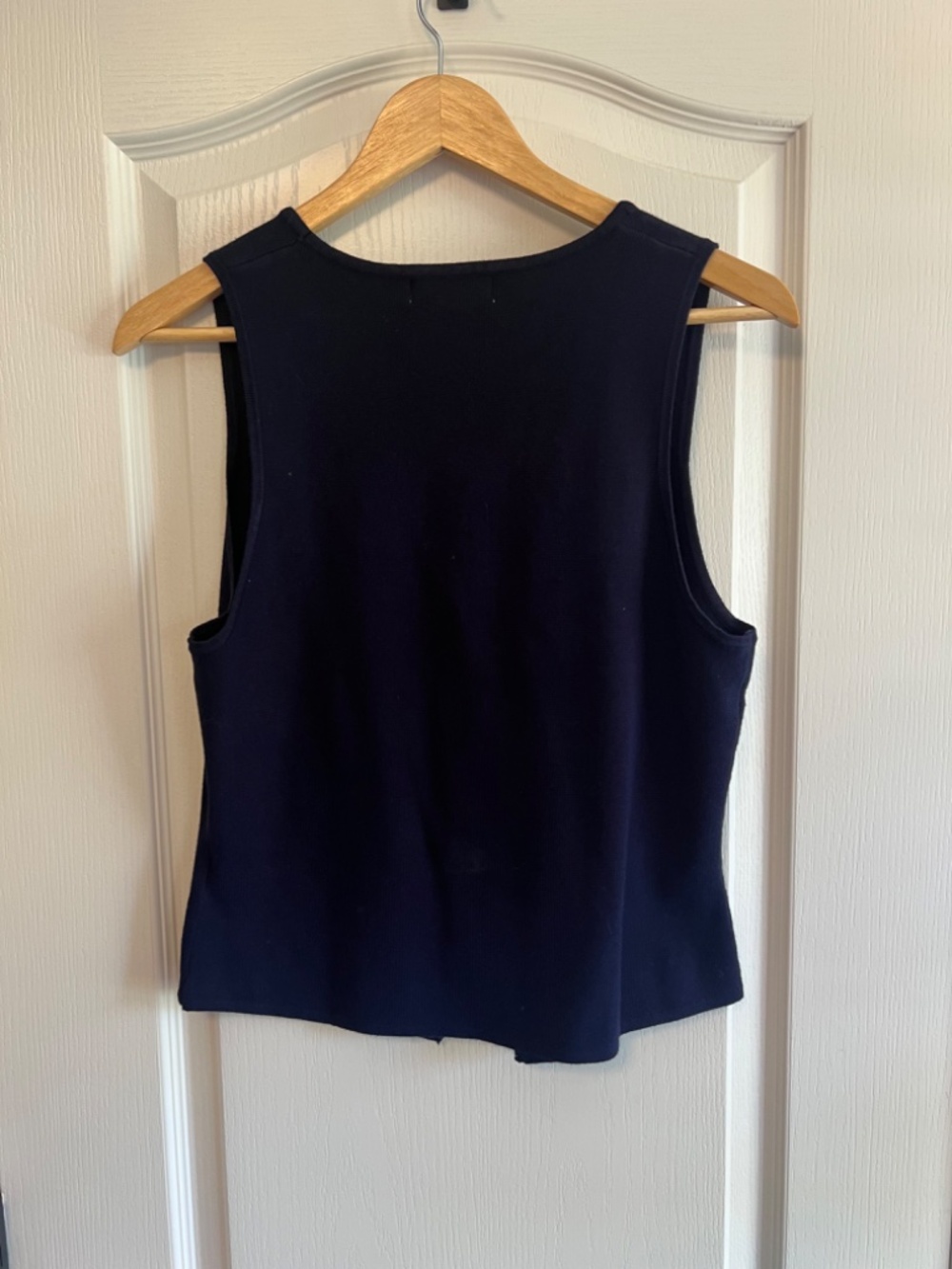 House of Harlow Navy Vest - Picture 3 of 4